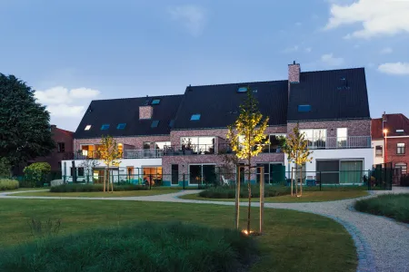 Appartementencomplex met landschappelijke, groene omgeving