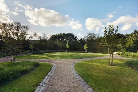 Appartementencomplex met landschappelijke, groene omgeving