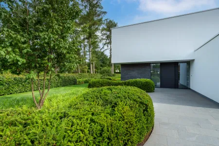 Inkom moderne villa met groene omgeving in Keerbergen
